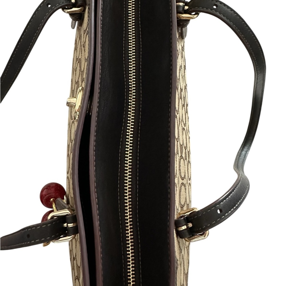 COACH TURNLOCK TOTE IN SIGNATURE JACQUARD BROWN - Picture 5 of 17